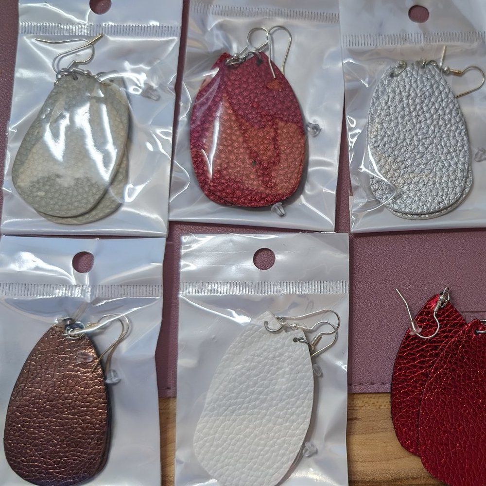 Lot of faux leather dangly earrings